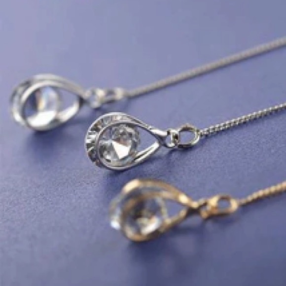 NEW!๐๐GORGEOUS๐PLATINUM PLATED CZ THREADERS๐๐ - Picture 7 of 8